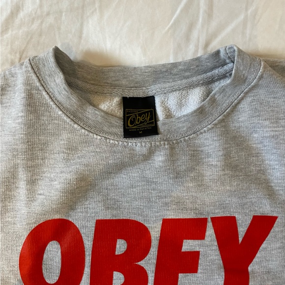 Obey Crewneck - Picture 3 of 3